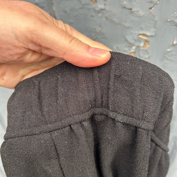 Club Monaco Wide Leg Juliuss Culottes, size 6 - Picture 8 of 9